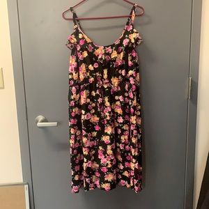Torrid size 4 summer dress